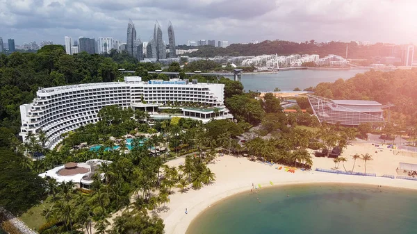 SINGAPORE - GENNAIO 2020: Vista aerea di Sentosa Beach dalla — Foto Stock