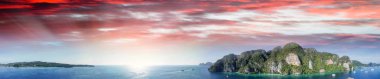 Monkey Beach hava manzarası, Phi Phi Adaları, Tayland