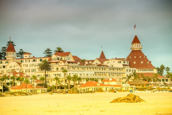 Hotel del Coronado naplementekor San Diegóban, CA — Stock Fotó