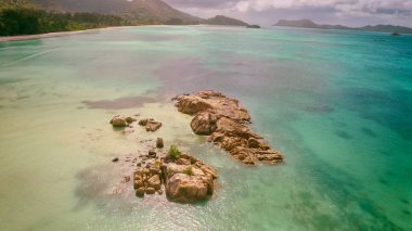 Praslin 'in havadan görünüşü, Seyşeller Adaları