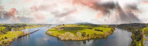 Nieuw-Zeeland Luchtfoto op het platteland bij zonsondergang — Stockfoto