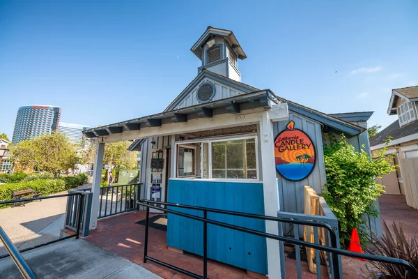 SAN DIEGO, CA - JULY 30, 2017: Seaport Village bar and restauran — Stock Photo, Image