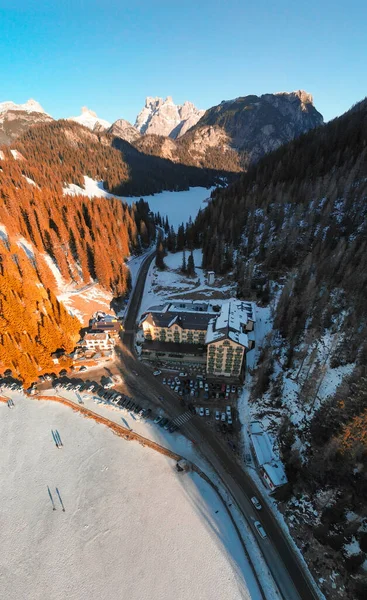 Luchtfoto van het prachtige Alpenlandschap van Misurina, Italiaans D — Stockfoto