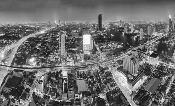 BANGKOK, THAILAND - DECEMBER 14, 2019: Aerial view of the city a — Stock Photo, Image