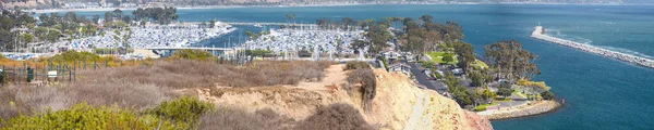 Panoramisch uitzicht vanuit de lucht op Dana Point Port, Californië — Stockfoto