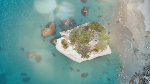 Vue aérienne de Cathedral Cove en Nouvelle-Zélande — Photo