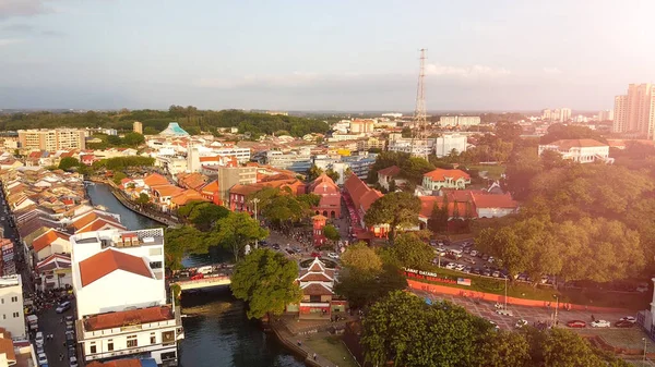 Vista Aérea Malacca Atardecer Color Cielo Sobre Rascacielos Ciudad Melaka —  Fotos de Stock