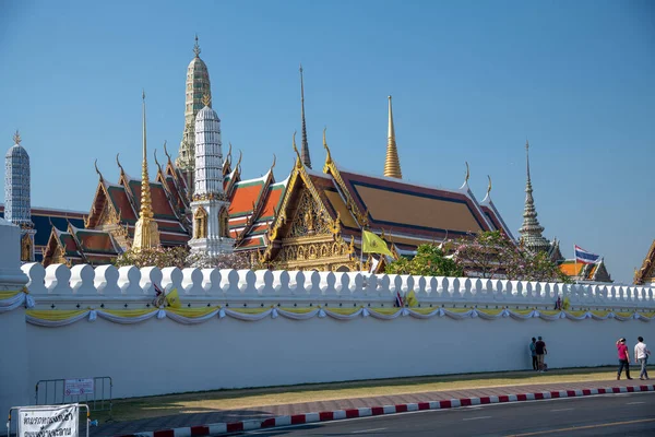 Bangkok Června 2020 Chrám Smaragdového Buddhy Pohled Ulice — Stock fotografie