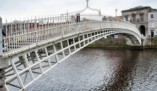 Dublin Ireland Waterfront Historic Penny Bridge — Stock Photo, Image