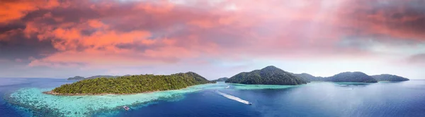 Verbazingwekkend Uitzicht Vanuit Lucht Surin Islands Vanaf Drone Een Zonnige — Stockfoto