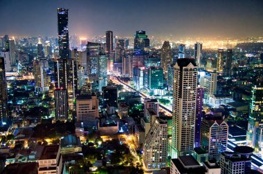 Bangkok şehir merkezinin hava görüntüsü Gece Skyline, Tayland.