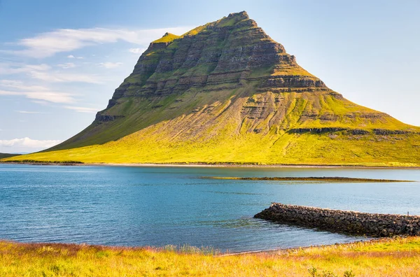 Kirkjufell Mountain Meraviglioso Tramonto Estivo Islanda — Foto Stock