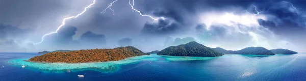 Surin Islands Nationalpark Från Drönare Med Storm Närmar Sig Thailand — Stockfoto