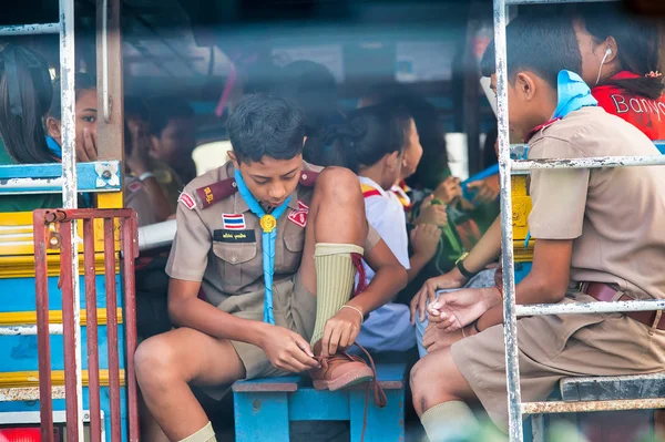 Phuket Thailand Dezember 2019 Schulkinder Auf Dem Morgendlichen Schulweg — Stockfoto