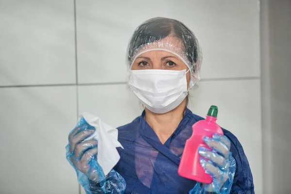 Pulizia Della Casa Disinfezione Cura Antibatterica Combattere Diffusione Del Coronavirus — Foto Stock
