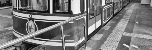 Istanbul Ottobre 2014 Tram Rosso Tunel Yasinda — Foto Stock