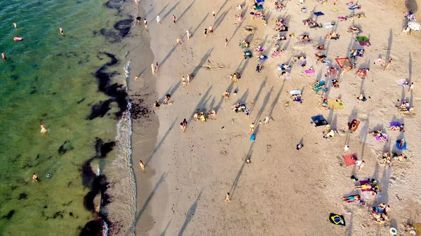 Luftaufnahme Des Schönen Tropischen Strandes Mit Touristen — Stockfoto