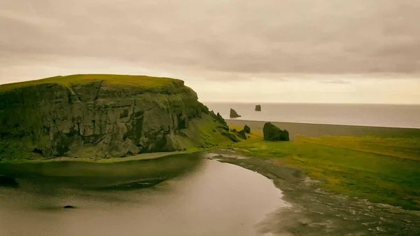 Вид Воздуха Пляж Рейнисфьяра Окружающий Ландшафт Исландия — стоковое фото
