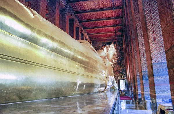 Reclinando Buda Complexo Templos Budistas Wat Pho Distrito Phra Nakhon — Fotografia de Stock