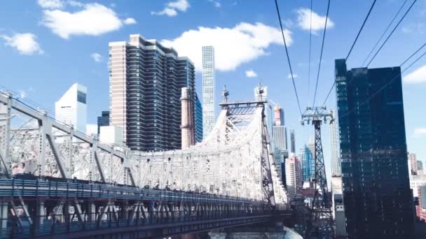 Luftaufnahme Der Queensboro Bridge Und Der Midtown Manhattan Gebäude New — Stockvideo