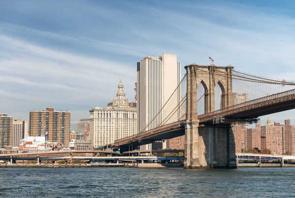 The Brooklyn Bridge and Manhattan buildings, New York City, USA.
