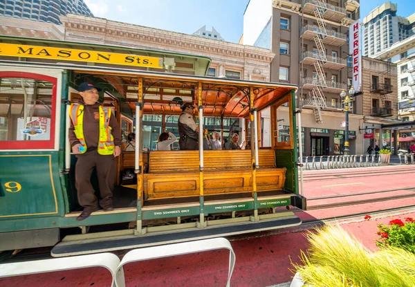 San Francisco Ağustos 2017 Yaz Mevsiminde Klasik Tramvayı Olan Pazar — Stok fotoğraf