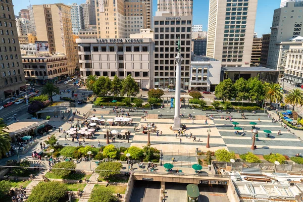 San Francisco August 2017 Union Square Stadsgebouwen Het Zomerseizoen — Stockfoto