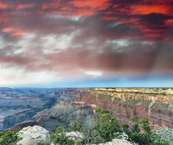 Καταπληκτικό Ηλιοβασίλεμα Πάνω Από Grand Canyon Εθνικό Πάρκο — Φωτογραφία Αρχείου