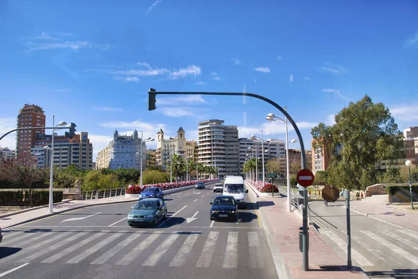 Valencia Spanien März 2007 Stadtstraßen Einem Schönen Sonnigen Tag — Stockfoto