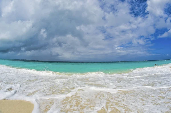 Mare Delle Bahamas Spiaggia Nassau Una Bella Giornata Sole — Foto Stock