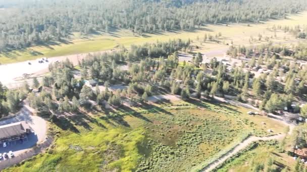 Bryce Canyon City vue aérienne panoramique, Utah. Point d'entrée du parc national 