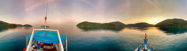 Pôr Sol Incrível Surin Islands National Park Vista Panorâmica — Fotografia de Stock