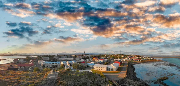 Borgarnes Schiereiland Snaefellsnes Ijsland Luchtfoto Van Drone Bij Zonsondergang — Stockfoto