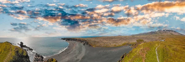 Vista Aérea Incrível Costa Djupalonssandur Islândia Temporada Verão — Fotografia de Stock