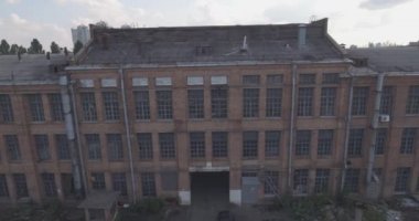 Hava anket. terk edilmiş fabrikaları Kiev. Terk edilmiş fabrikası, Ukrayna'da basın. Şehir Kiev 09 in. Eylül 2017. harap bitki teslim. terk edilmiş sanayi bölgesi kuş uçuş. 