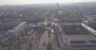 Hava anket. terk edilmiş fabrikaları Kiev. Terk edilmiş fabrikası, Ukrayna'da basın. Şehir Kiev 09 in. Eylül 2017. harap bitki teslim. terk edilmiş sanayi bölgesi kuş uçuş. 