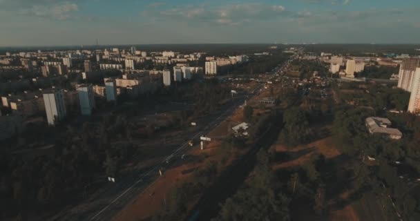 Letecká Ulice Výškových Budov Při Východu Slunce Letní Ráno Panoráma — Stock video