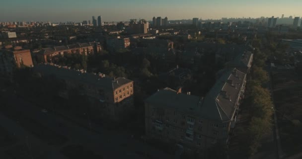 Gamlebyens Urbane Landskap Fra Luften Kievs Sityscappe Ovenfra Sommerkveld Solnedgang – stockvideo