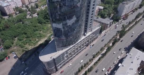 Kijów Szkło Wieżowiec Lipca 2017 Aerial Strzał Odblaskowe Office Wieżowiec — Wideo stockowe