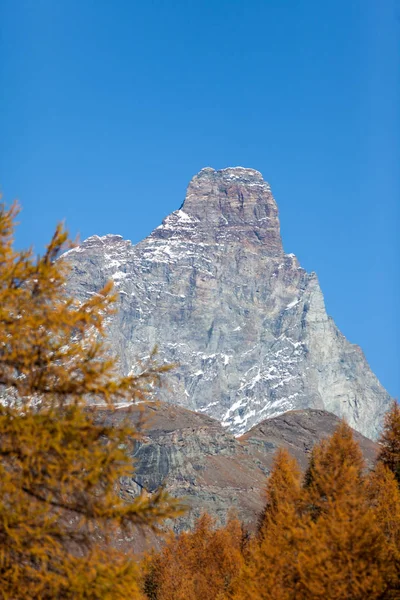 South view of Matterhorn mountain — стоковое фото