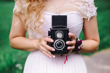 eski kamera kadınla 