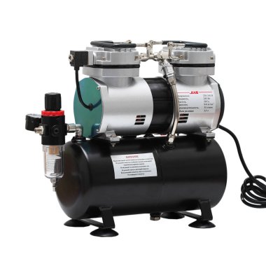 Portatif araç hava kompresörü.