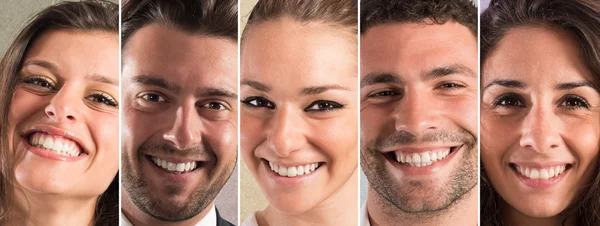Люди з усміхненим виразом — стокове фото