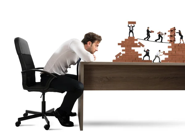 Boss builds a business team — Stock Photo, Image