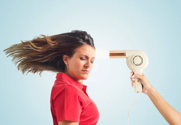 Girl ready to a new hairstyl — Stock Photo, Image