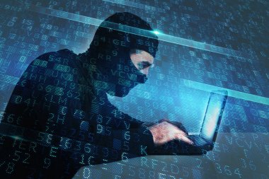Hacker bir arka kapı access oluşturur