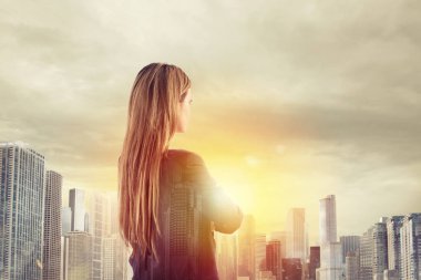 İşkadını uzak gelecek için arıyorsunuz