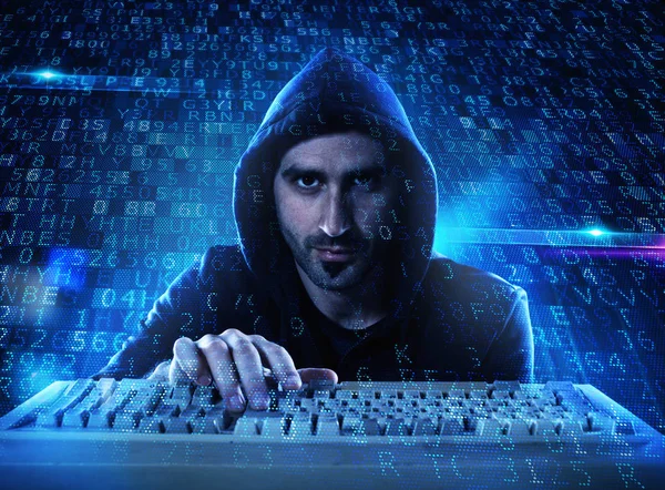Haker Czytanie Informacji Osobistych Komputerze Koncepcja Ochrony Prywatności Bezpieczeństwa — Zdjęcie stockowe