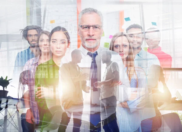 Business people team in office look far. Future vision, teamwork startup an partnership concept. Double exposure — Stock Photo, Image