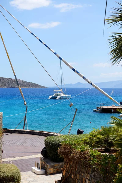 La playa en el hotel de lujo, Creta, Grecia — Foto de Stock